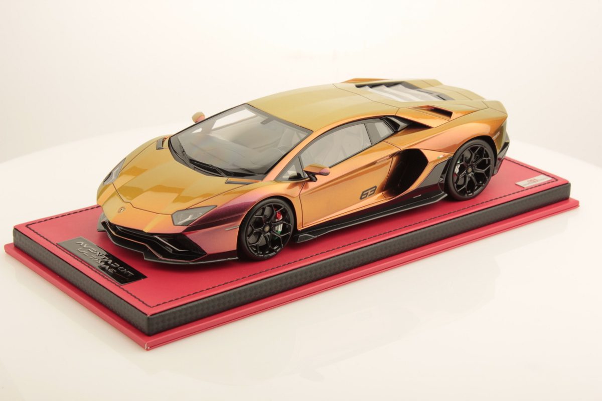 Lamborghini Aventador Ultimae Magenta to Gold – Atelier by MR Collection